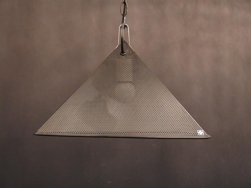 ヤマギワポストモダン照明 三原昌平デザイン USH 1106