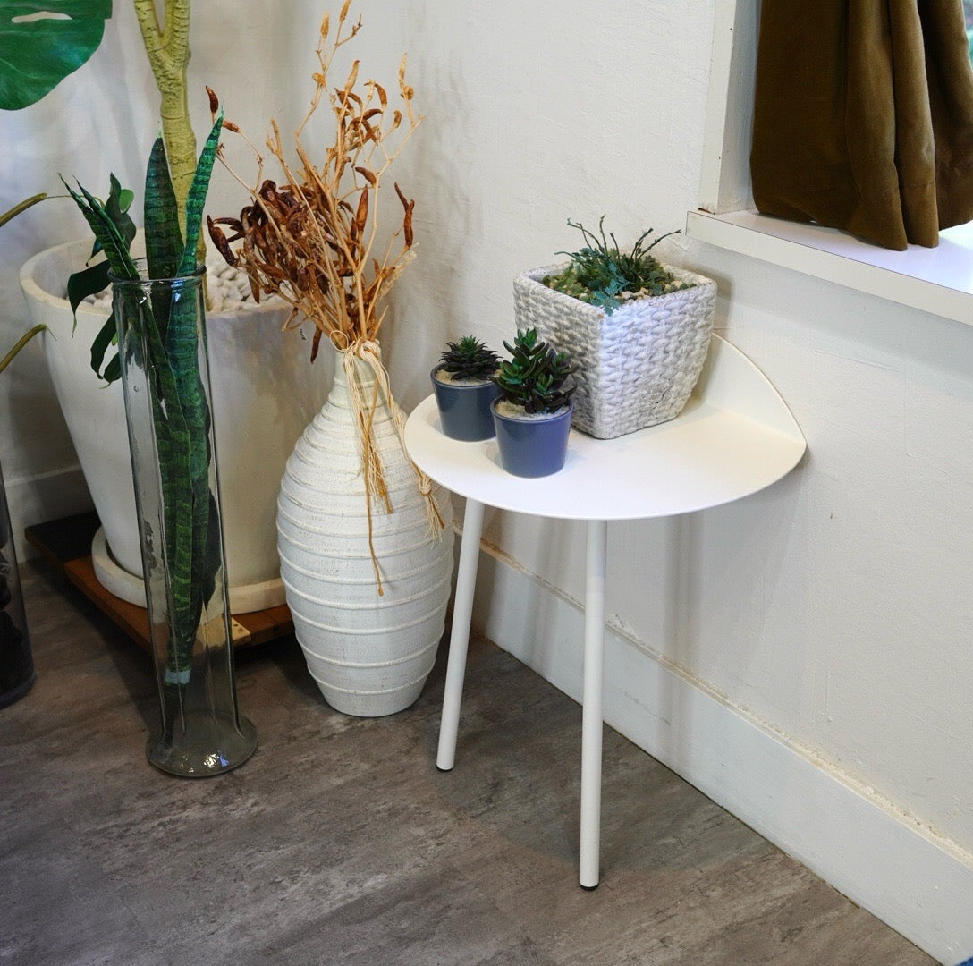 メニュー / MENU イェーウォールテーブル デンマーク 白 サイド