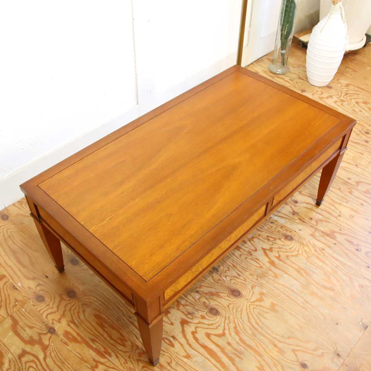 ドレクセルヘリテイジ / DREXEL HERITAGE カクテルテーブル トライユン