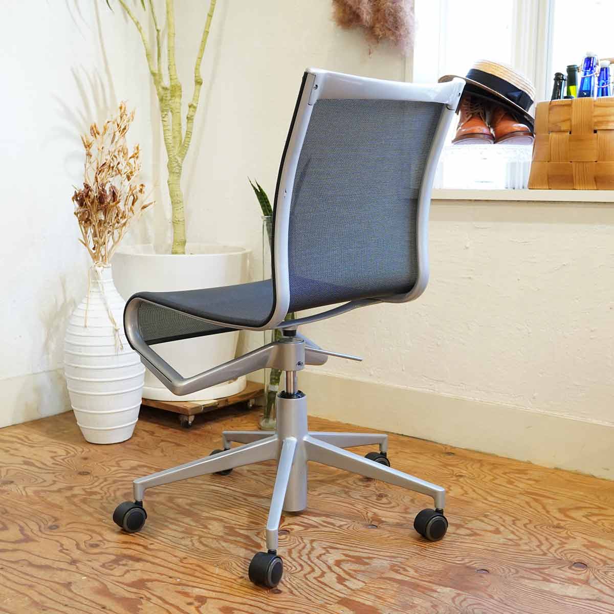 カッシーナ・イクスシー / Cassina ixc. アリアス ローリングフレーム