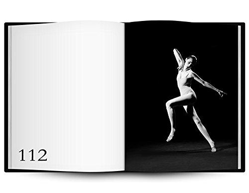Study of Pose: 1,000 Poses by Coco Rocha by COCO STEVEN & ROCHA