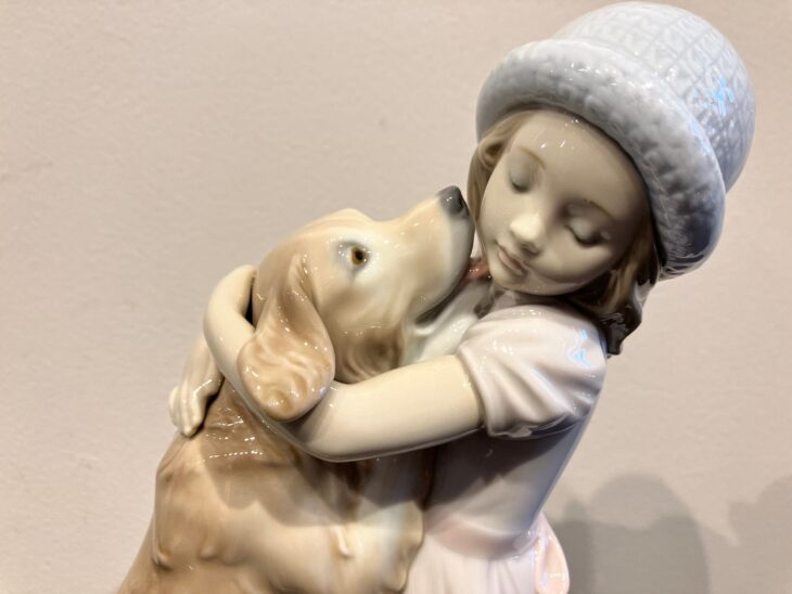 リヤドロ 『犬と少女 待ってたよ！』 ｜骨董品買取 緑和堂
