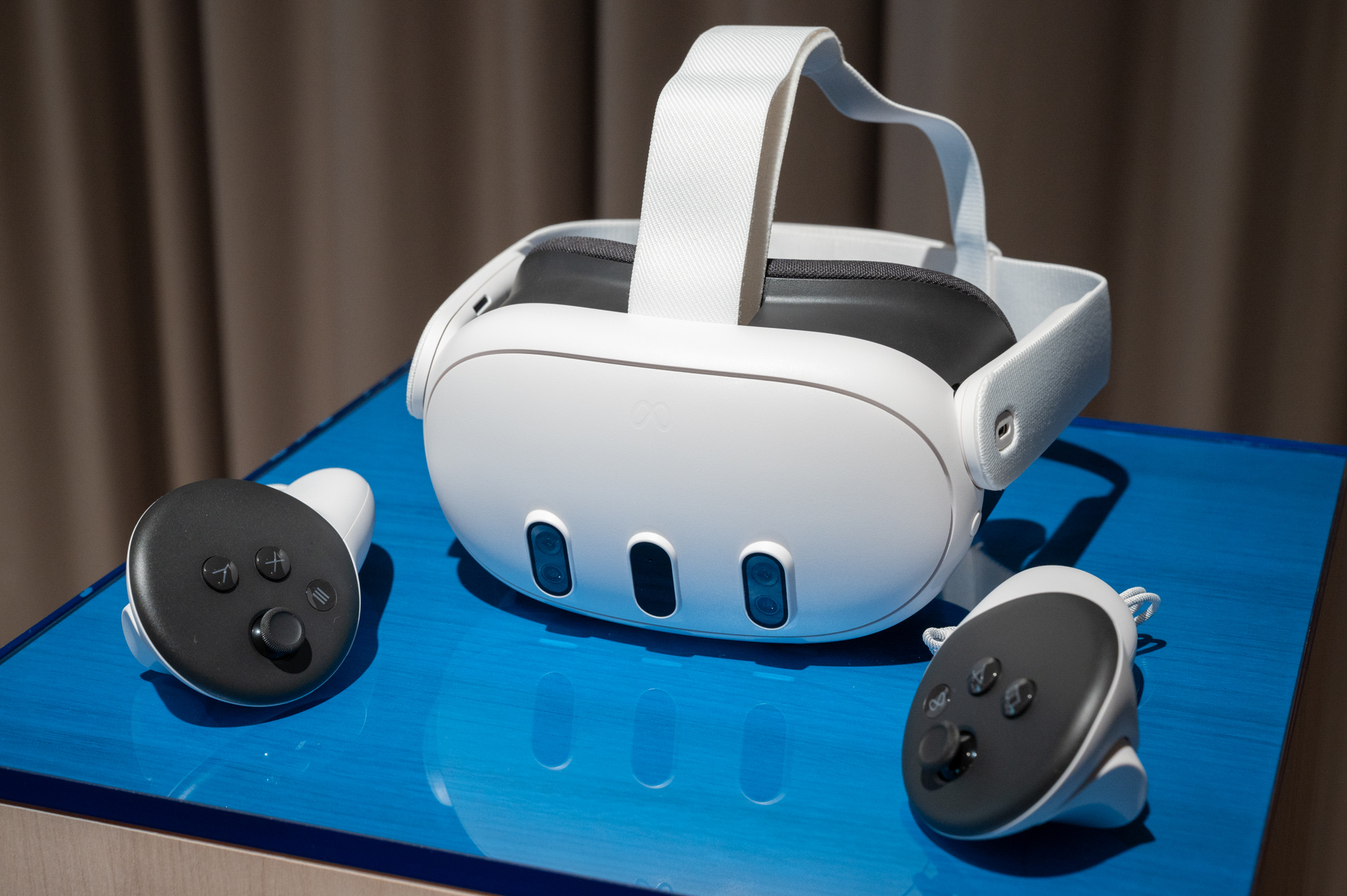 MRのための「Meta Quest 3」登場 74800円 - Impress Watch