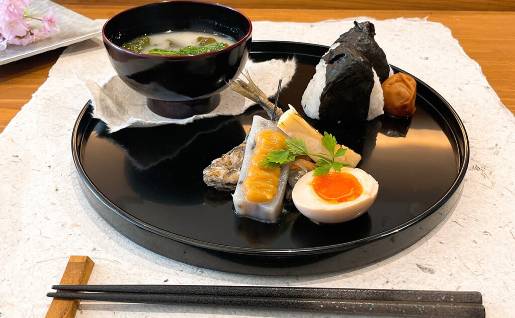 輪島塗の老舗 「田谷漆器店」公式