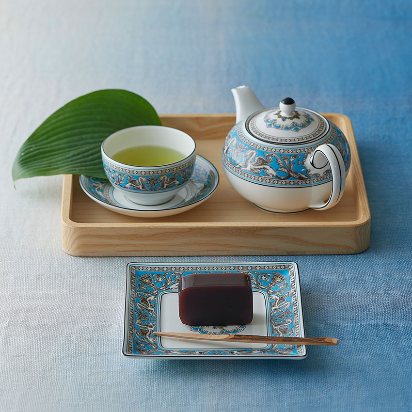 フロレンティーン ターコイズ スモールティーポット|WEDGWOOD公式