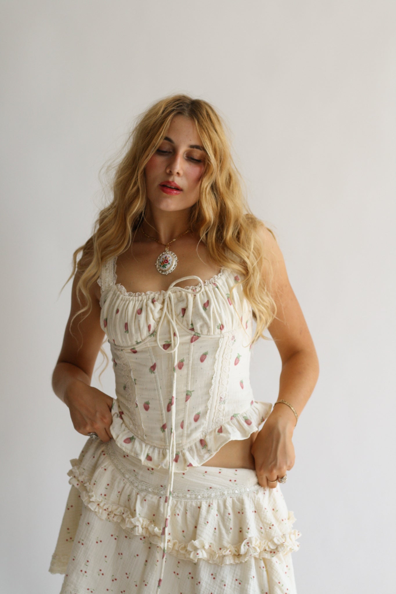 The Fraise Bustier – Wild Rose & Sparrow