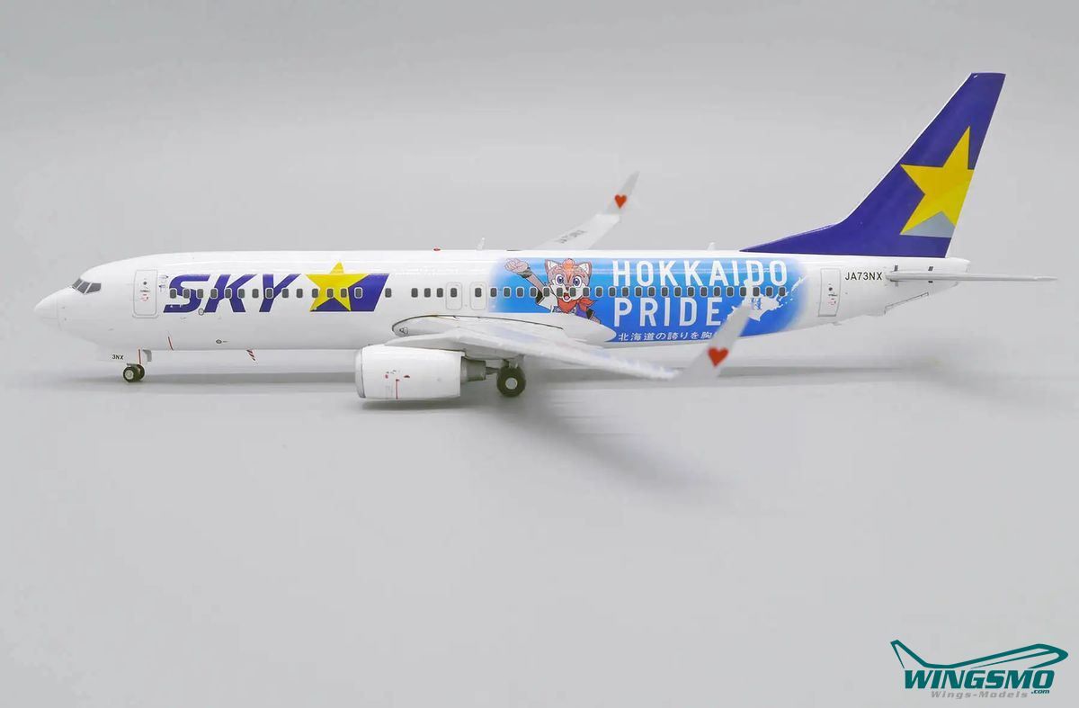 JC Wings Skymark Boeing 737-800 JA73 EW2738008 | WINGSMO.com
