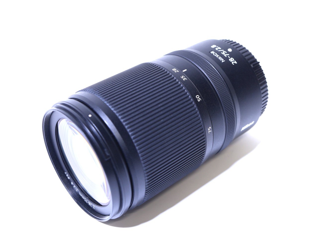 NIKKOR Z 28-75mm f/2.8 中古価格比較 - 価格.com