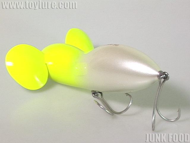 JUNK FOOD item: J-66964 ラージマウス スーパービッグ