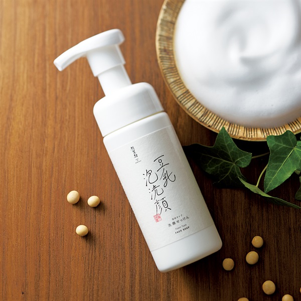 桜山泡洗顔　乳液クリーム　化粧水3点セット Amazon.co.jp: YAYAMIYA 洗顔料 アイクリーム 乳液 6点セット Sakura