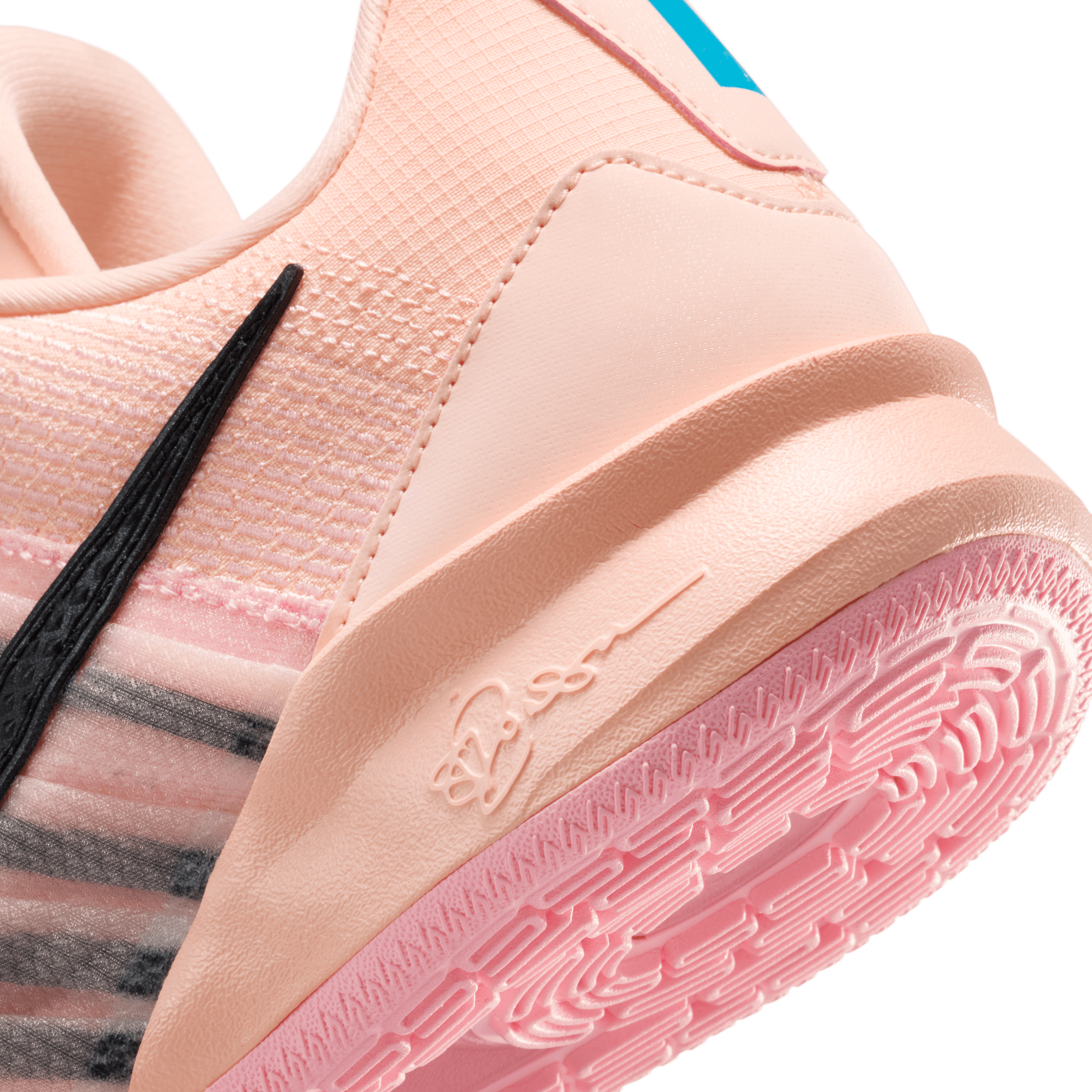 Nike Women's Sabrina 3 