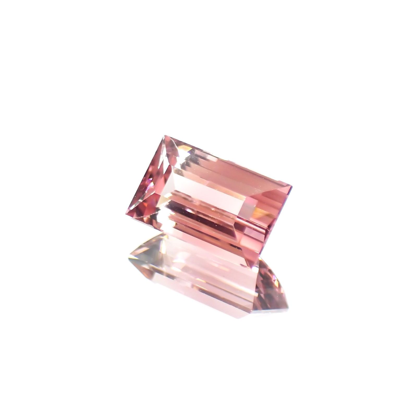 パーティカラートルマリン(宝石名パーティカラード・トルマリン