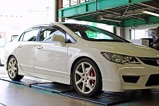 シビック FD2 に ラルグス車高調 と アルミホイールお取り付け | 店舗