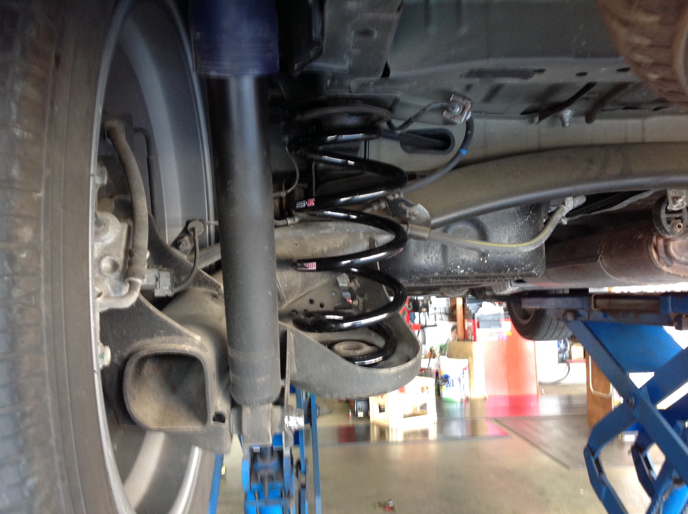 トヨタ ヴェルファイア（ANH20W）RS-Rダウンサス取付・アライメント