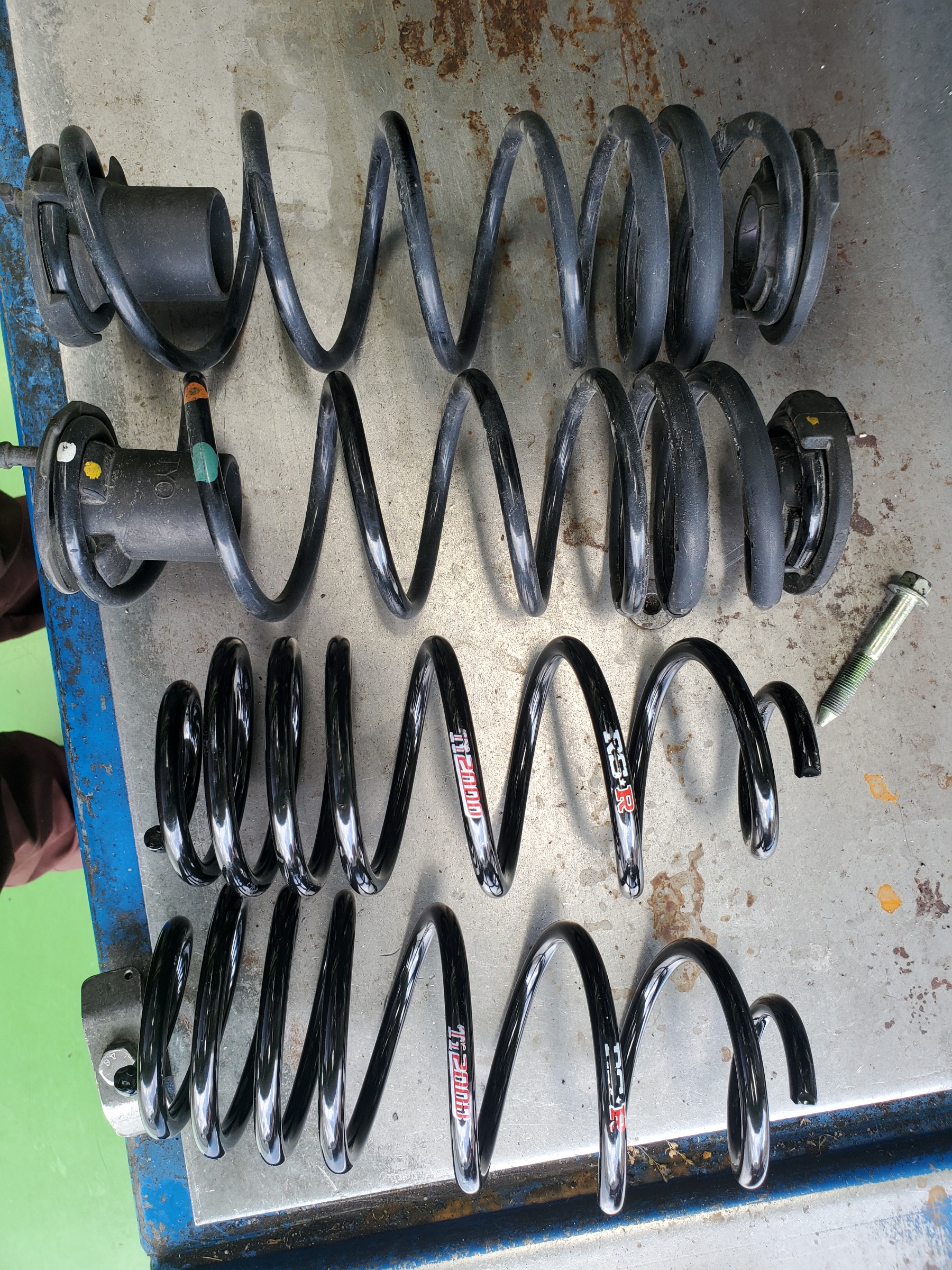 N-WGNカスタムJH3 TI2000ダウンサス | 店舗おススメ情報 | タイヤ館