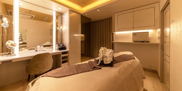 エステティックサロン たかの友梨 新宿本店｜関東エリア東京都の