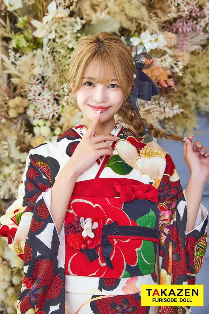 格安レトロ古典 白地/赤 椿柄 ポップ かわいい お洒落 目立つ【通販可