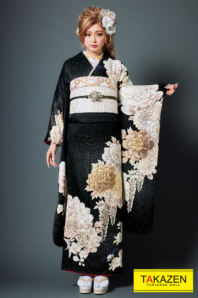 モード 黒 牡丹柄 ゆうちゃみ振袖 個性派 ヴィンテージモード