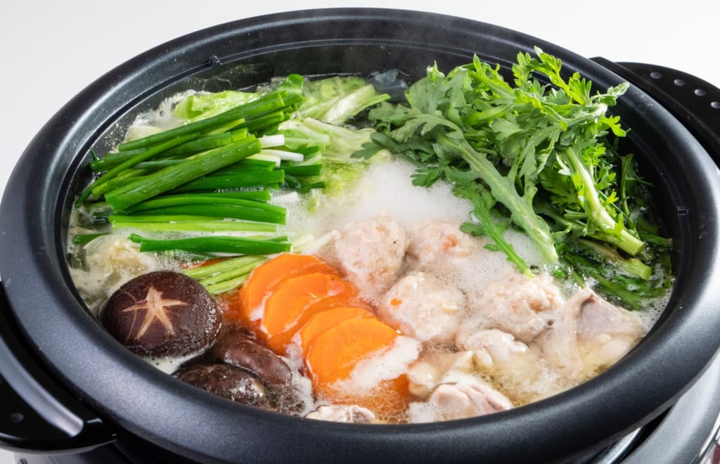 直火対応だから手早く簡単に鍋料理が楽しめる！ 賑やかな食卓の中心に