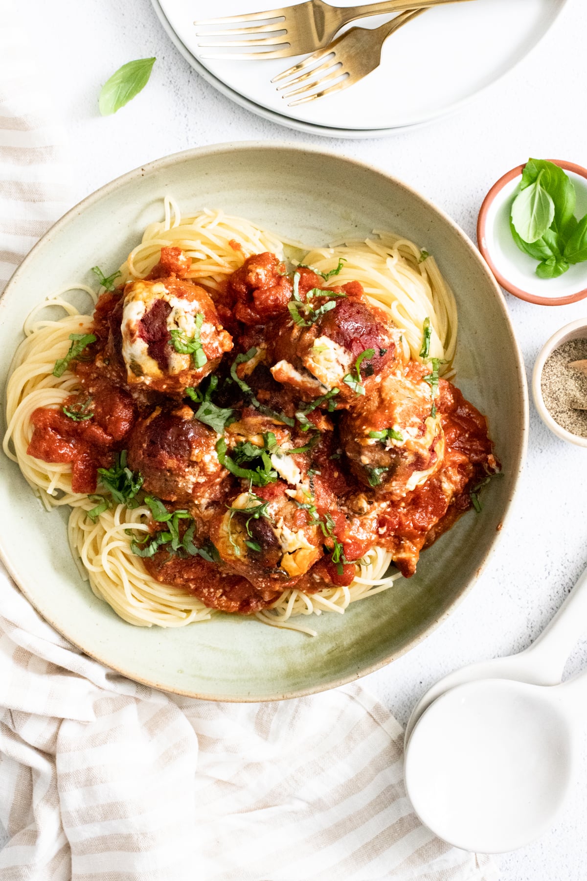 best-vegan-spaghetti-meatballs