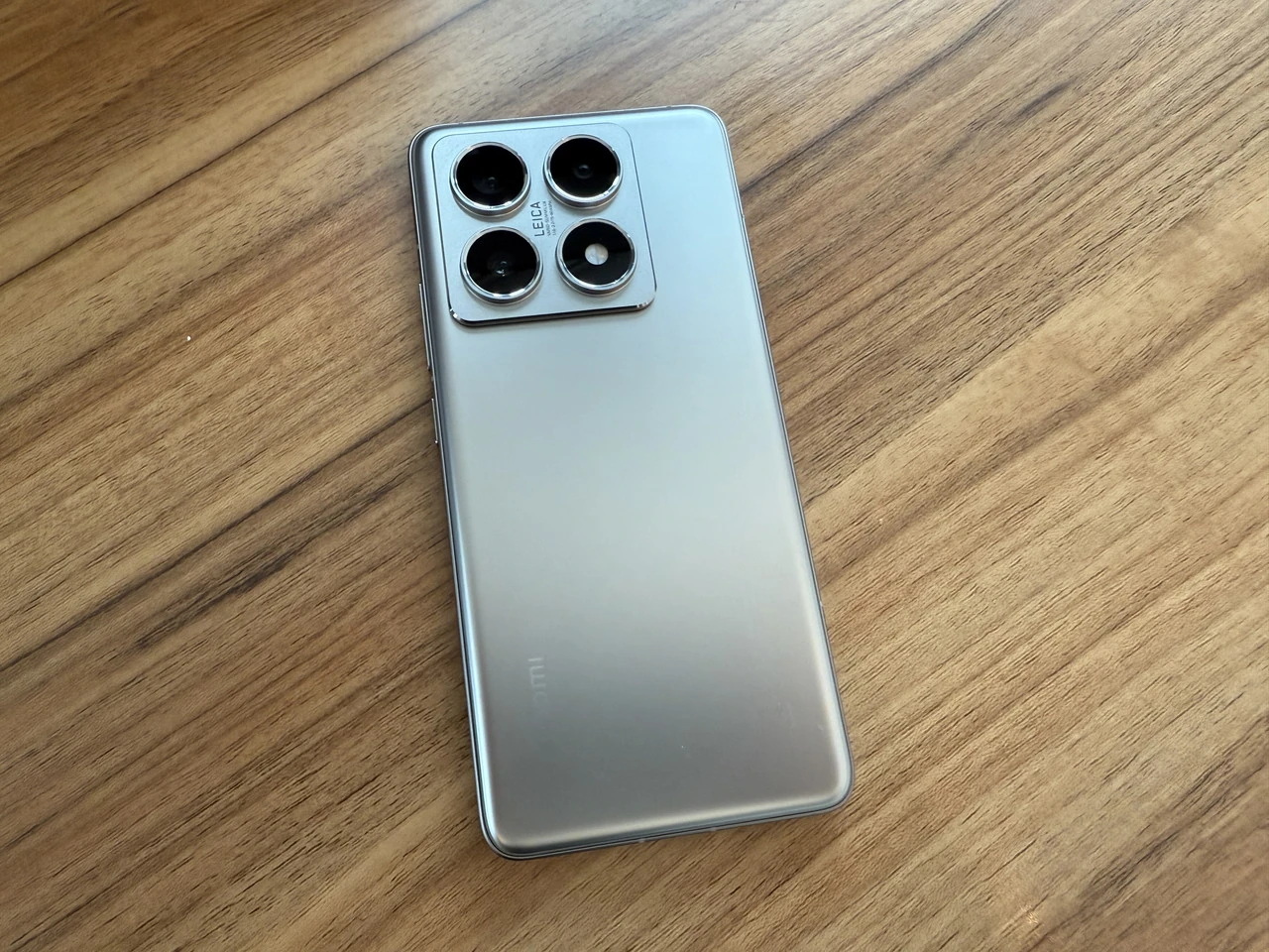 Xiaomi 14T Pro』レビュー、Dimensity 9300+搭載、高級感も抜群の