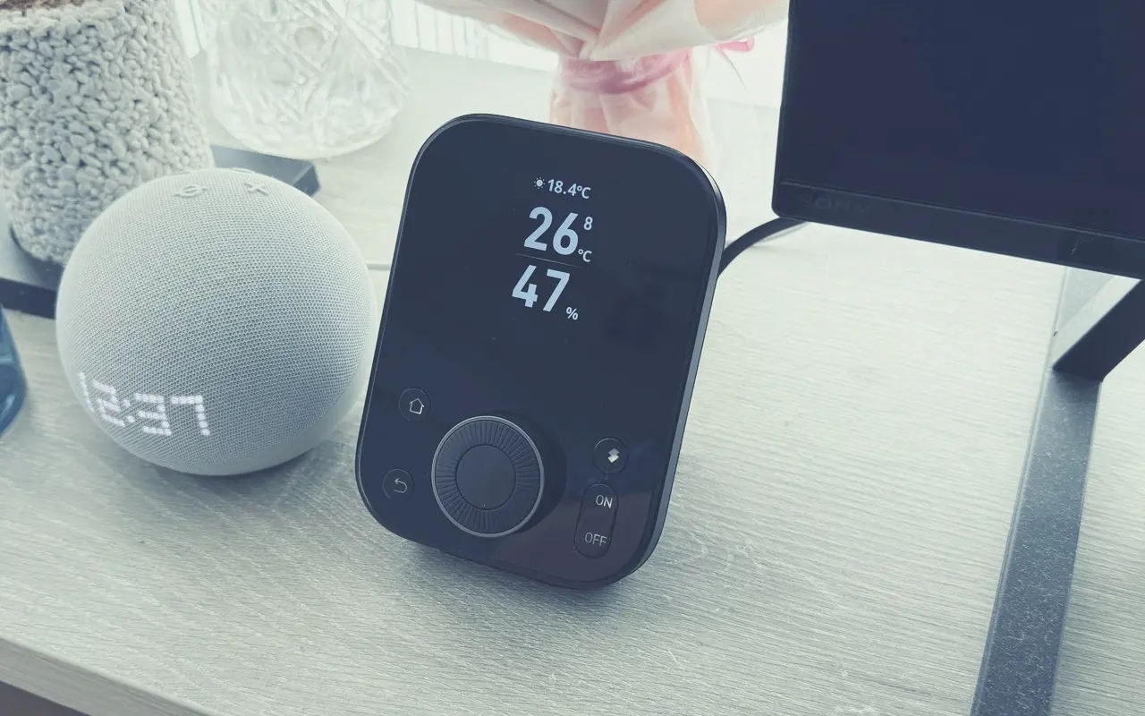 SwitchBot ハブ3』レビュー、Matter対応、物理インターフェース搭載で