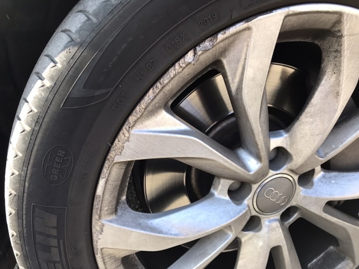 アウディ純正ホイールガリ傷修理｜大阪市｜トータルリペアMUGEN