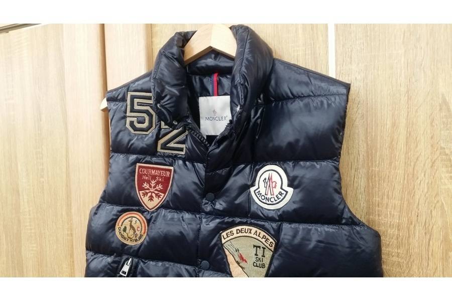 モンクレール ダウンベスト SIZE:2 ￥39,800＋税 チベット・ワッペン