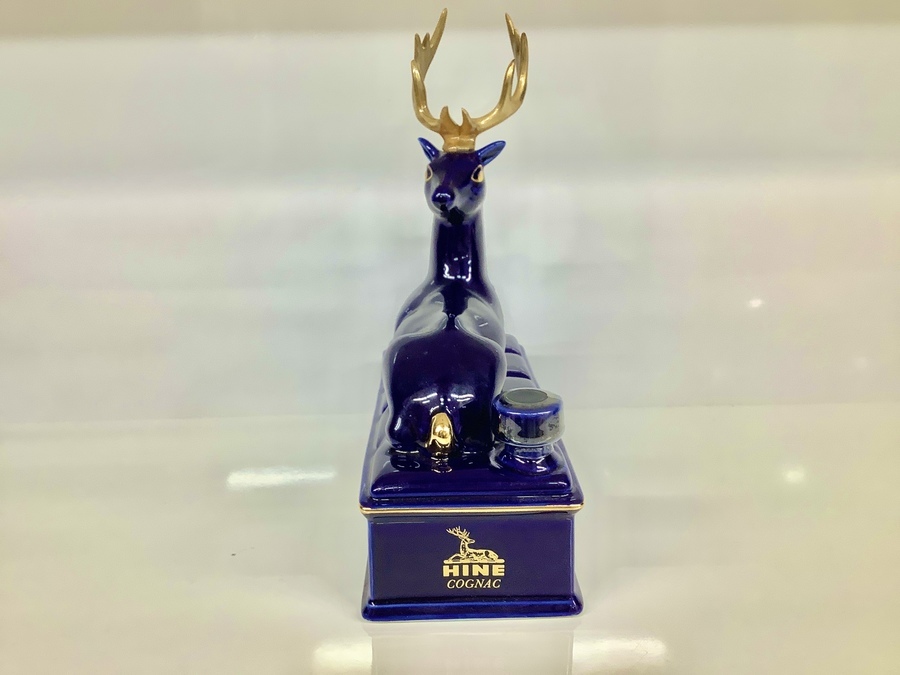 未開封品】HINE(ハイン)よりコニャックXO 鹿ボトルが入荷致しました