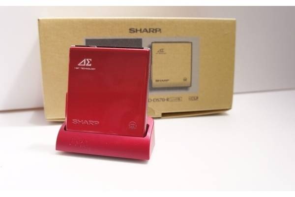 超激レア！SHARP 1BIT ポータブルMDプレーヤー(MD-DS70-R)買取入荷