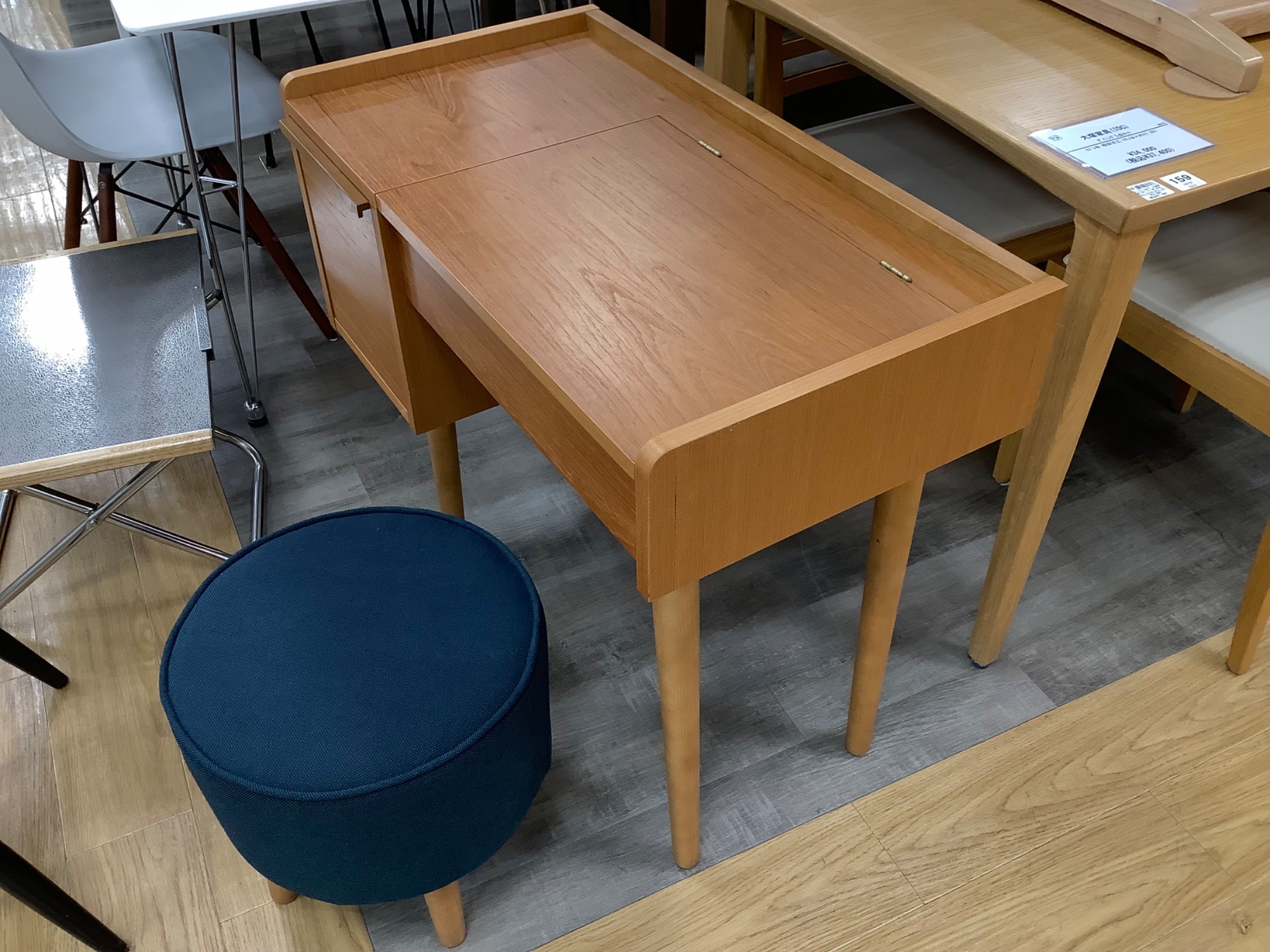 J584 ドレッサー UNICO ウニコ J584 ドレッサー UNICO ウニコ J584