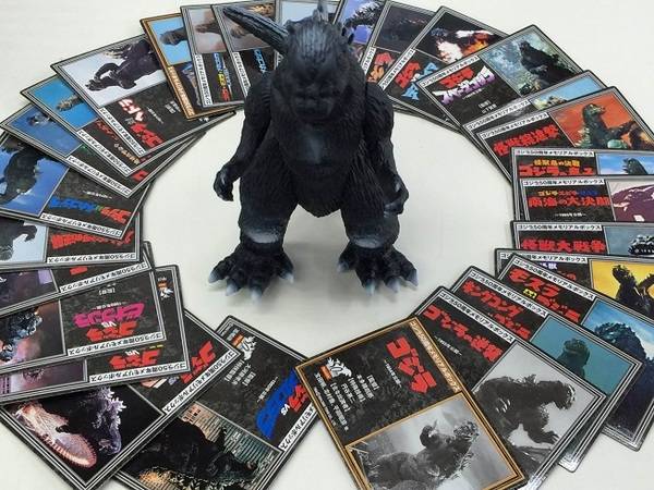 入荷速報!!「ゴジラ50周年メモリアルボックス」が入荷しました♪【浦和