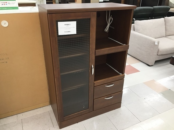 追加の収納にも♪ ニトリのバーカウンター モデナ120 入荷しました