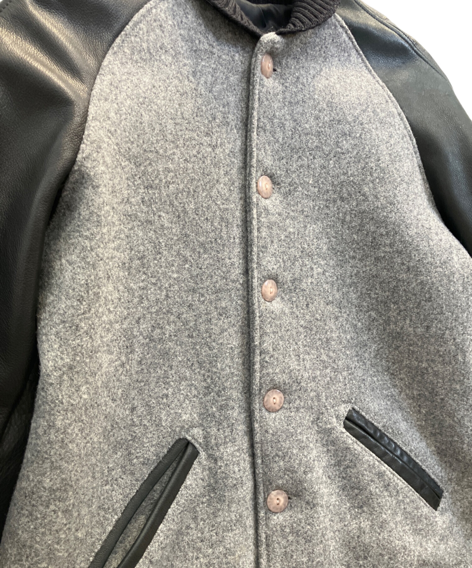 中古・古着通販】skookum (スクーカム) スタジャン ブラック×グレー