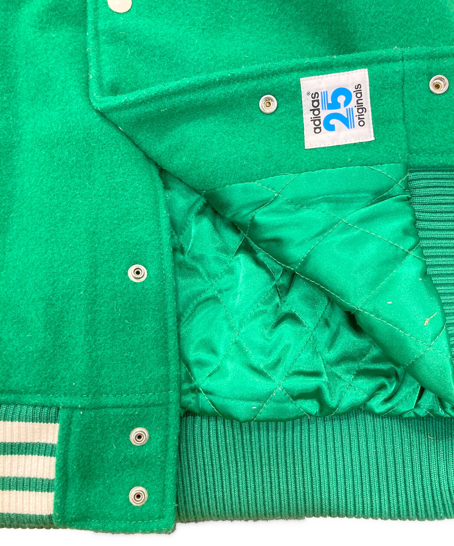 中古・古着通販】adidas (アディダス) スタジャン グリーン サイズ:M