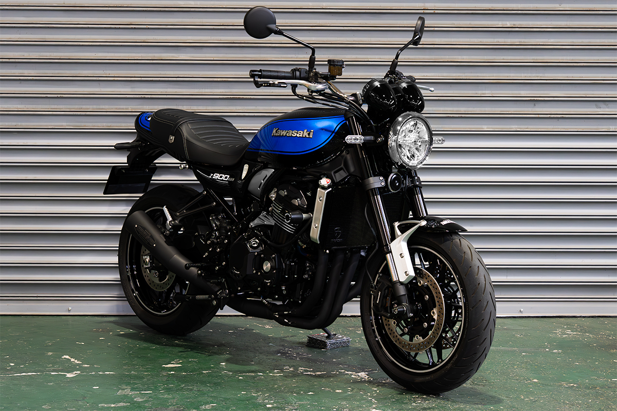 新製品情報】Z900RS（8BL-ZR900K）政府認証フルエキゾーストマフラー