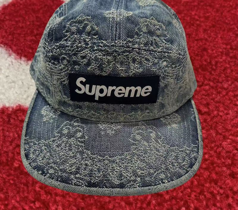 58601130-8C6C-4610-97DF-