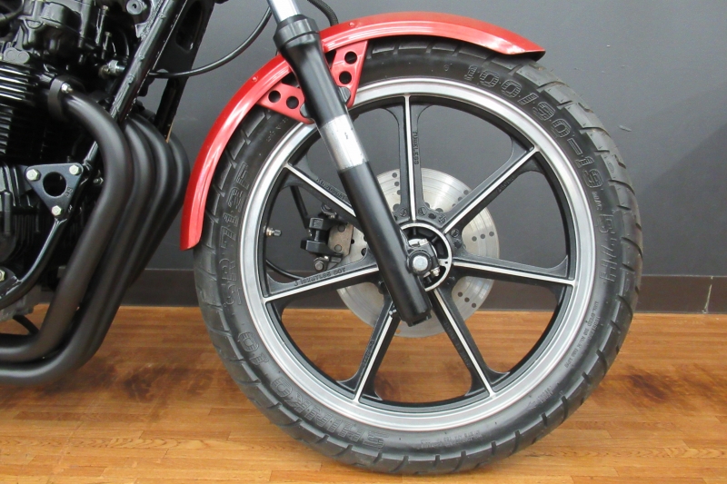 KZ550(A2) 集合管+タックロール｜255万円｜旧車・絶版バイクならウエマツ