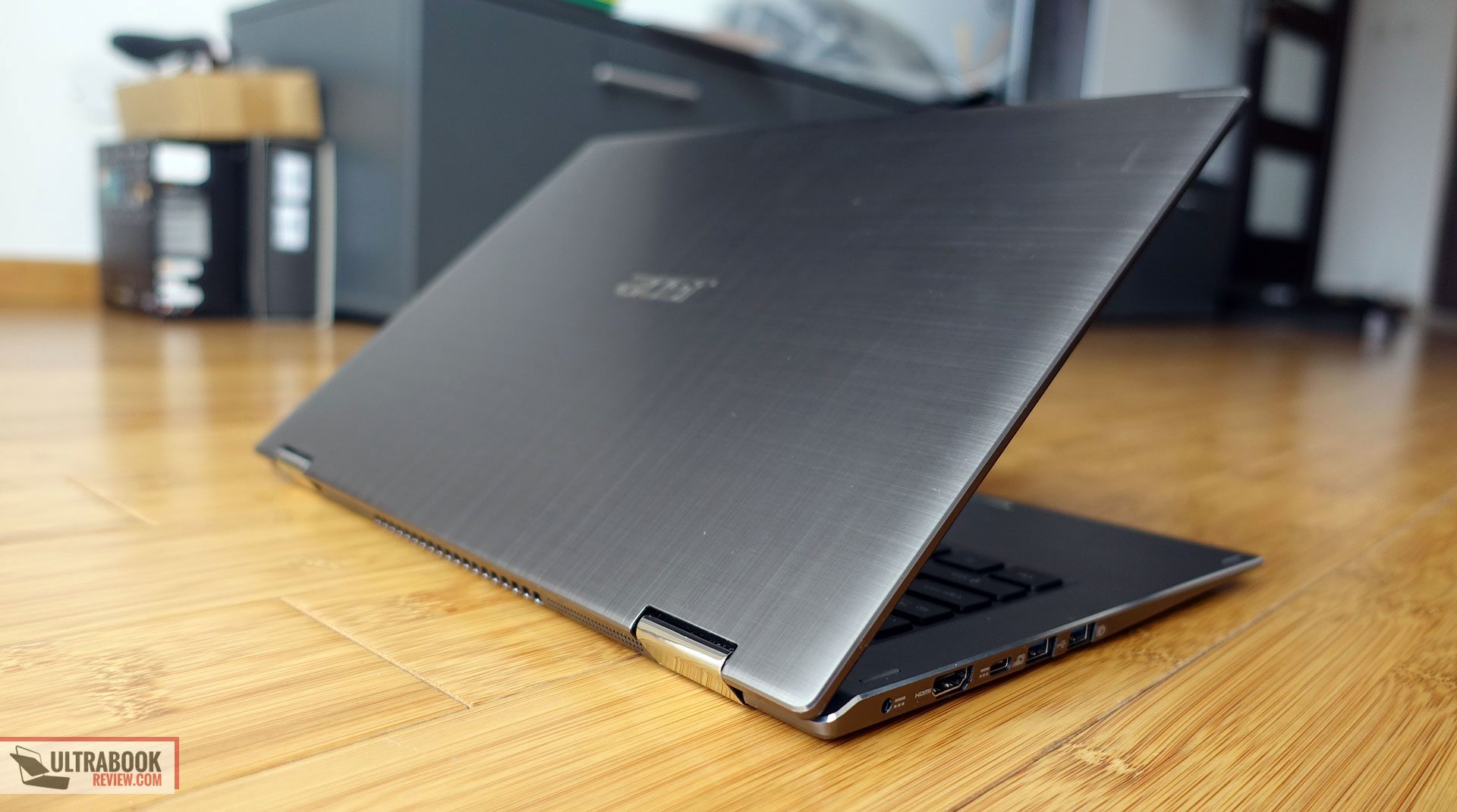 Acer Spin 5 SP513-52N review - KabyLake-R Core i5-8250U hardware