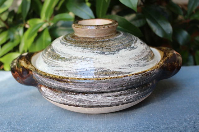 伊賀焼 長谷園 伊賀土鍋 刷毛目小 うつわ家膳｜人気作家、窯元を中心と