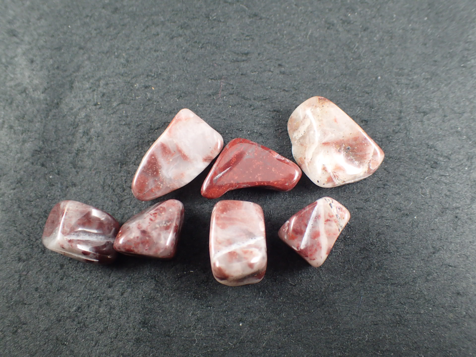 最高品質ブラッドストーン(Blood stone) さざれ石 群馬県桐生市黒川