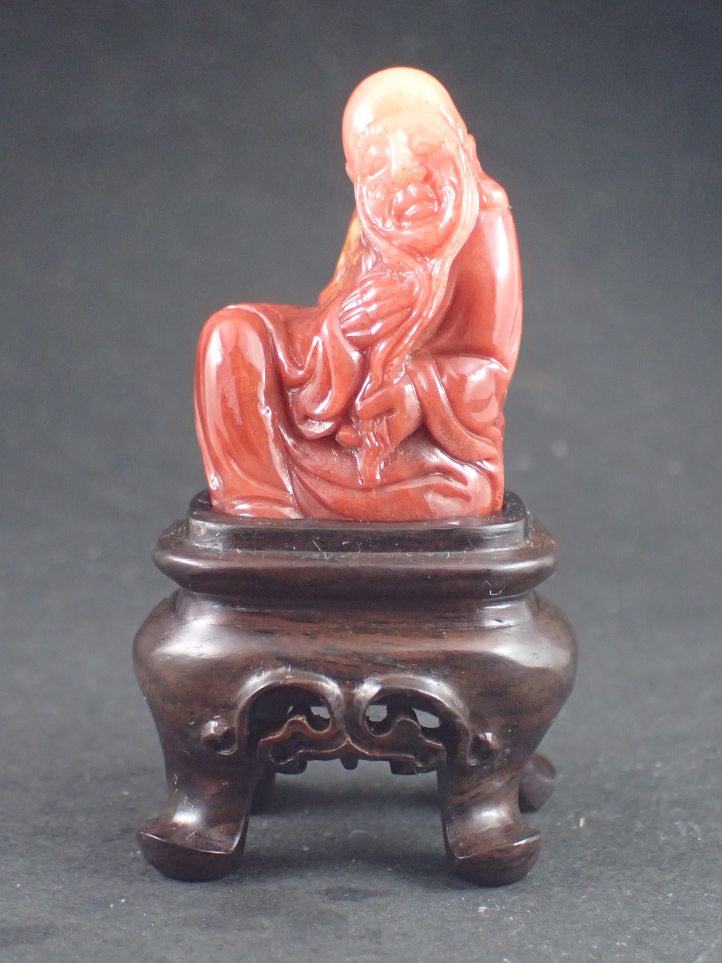 寿山石（芙蓉石）（長老を彫刻） ｜石の販売専門店【vec stone club】