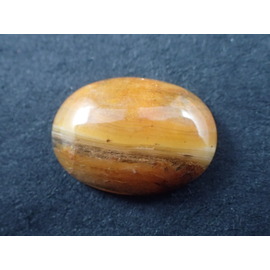 最高品質蛍光オパール 北海道然別湖西方産 ｜石の販売専門店【vec