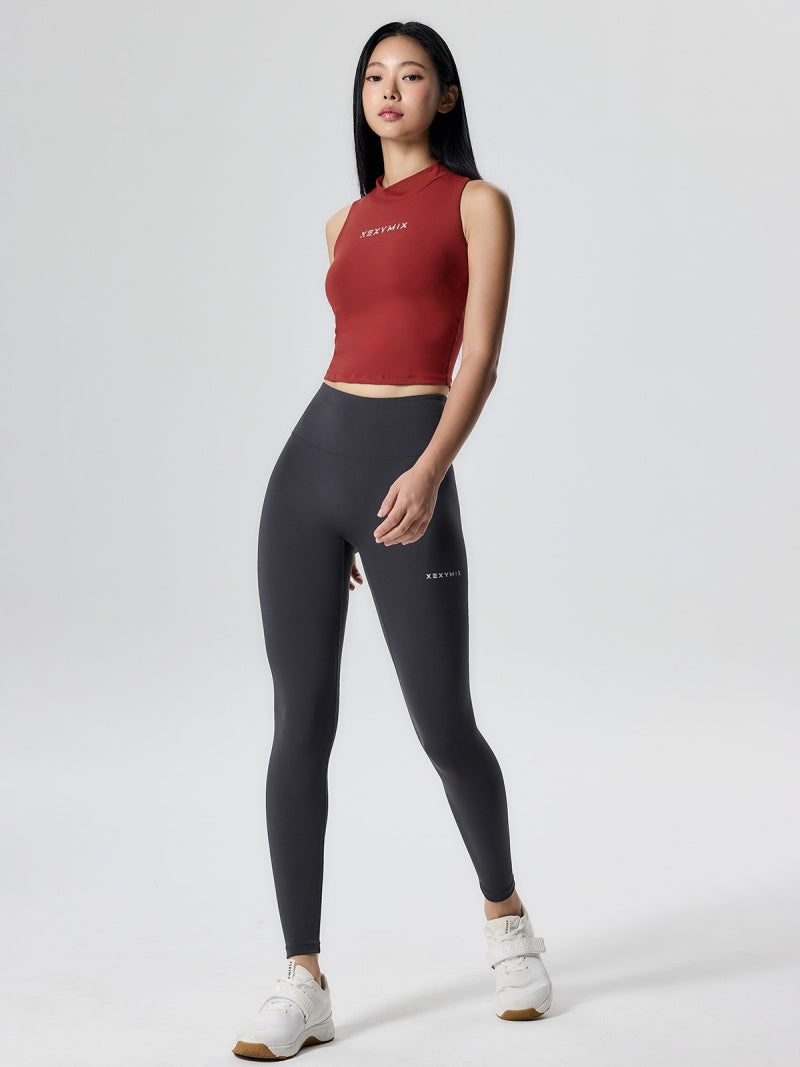 モックネック ロゴポイント クロップド丈 ブラトップ