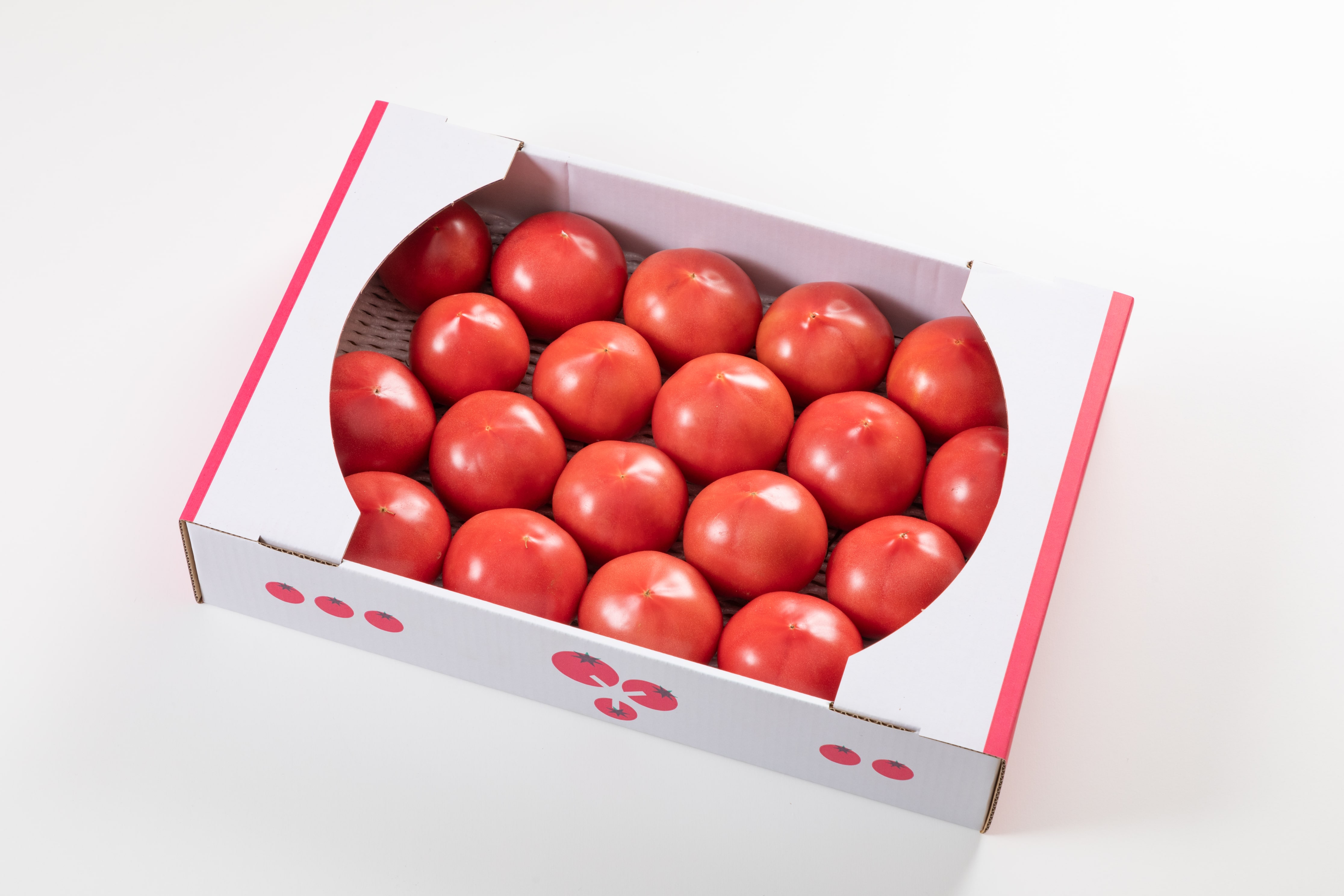 トマト本来の美味さを備えた桃太郎ネクストをお届け｜吉澤農園