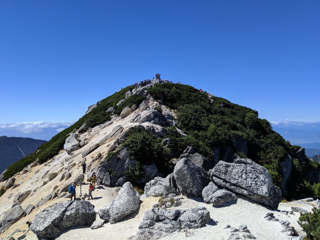 甲斐駒ヶ岳｜威風堂々と立つ南アルプス北部の秀峰-ヤマレコ