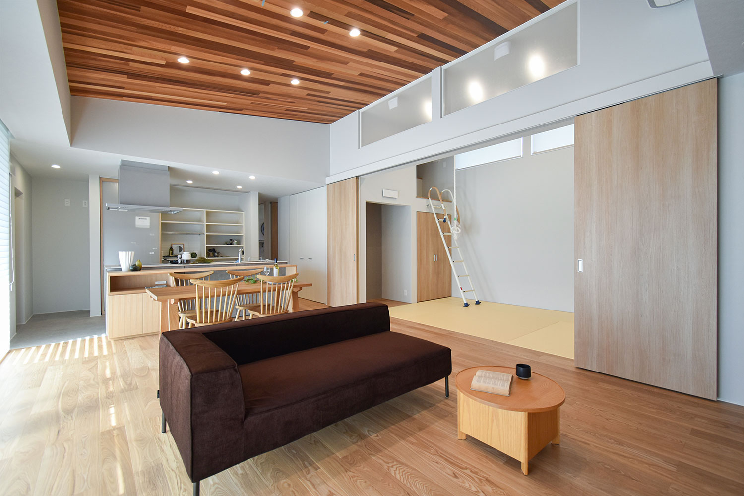 好評につき延長決定！】人気の平屋！58坪を最大限に活かすガレージ一