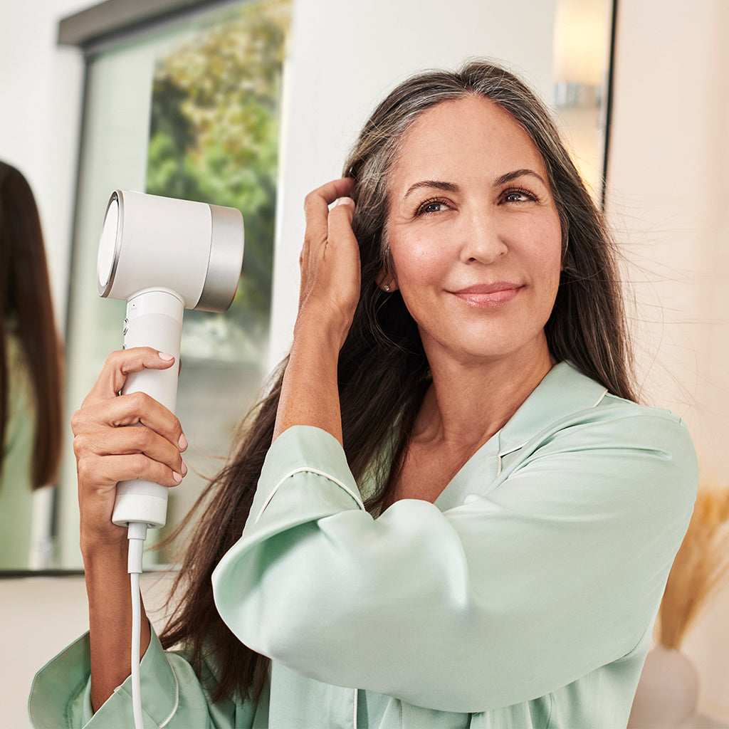 Zuvi Halo ヘアドライヤー、LightCare 付き - 健康な髪 | ズヴィ