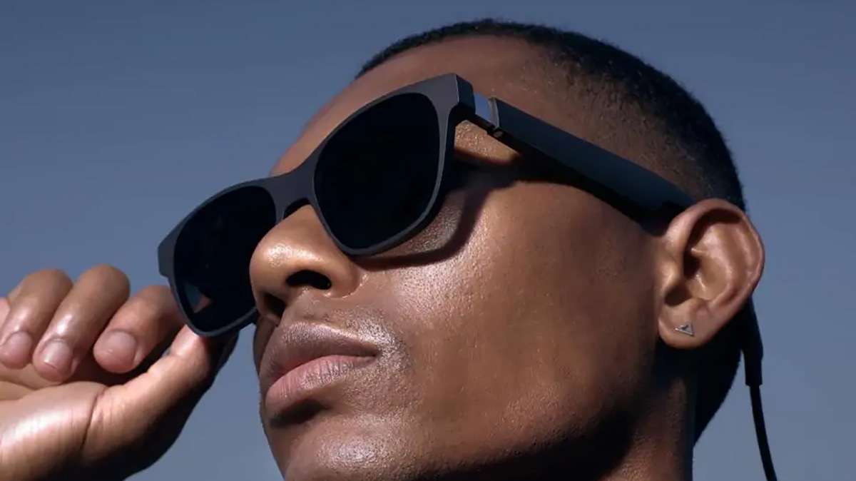 Get the new XREAL Beam + Air 2 / Pro | Compatible with XRAI Glass