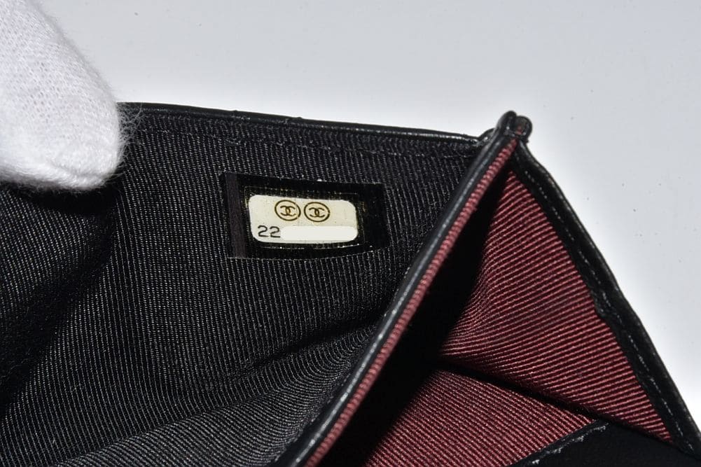 駅南やまご質店オンラインショップ / シャネル ラムスキン ココマーク